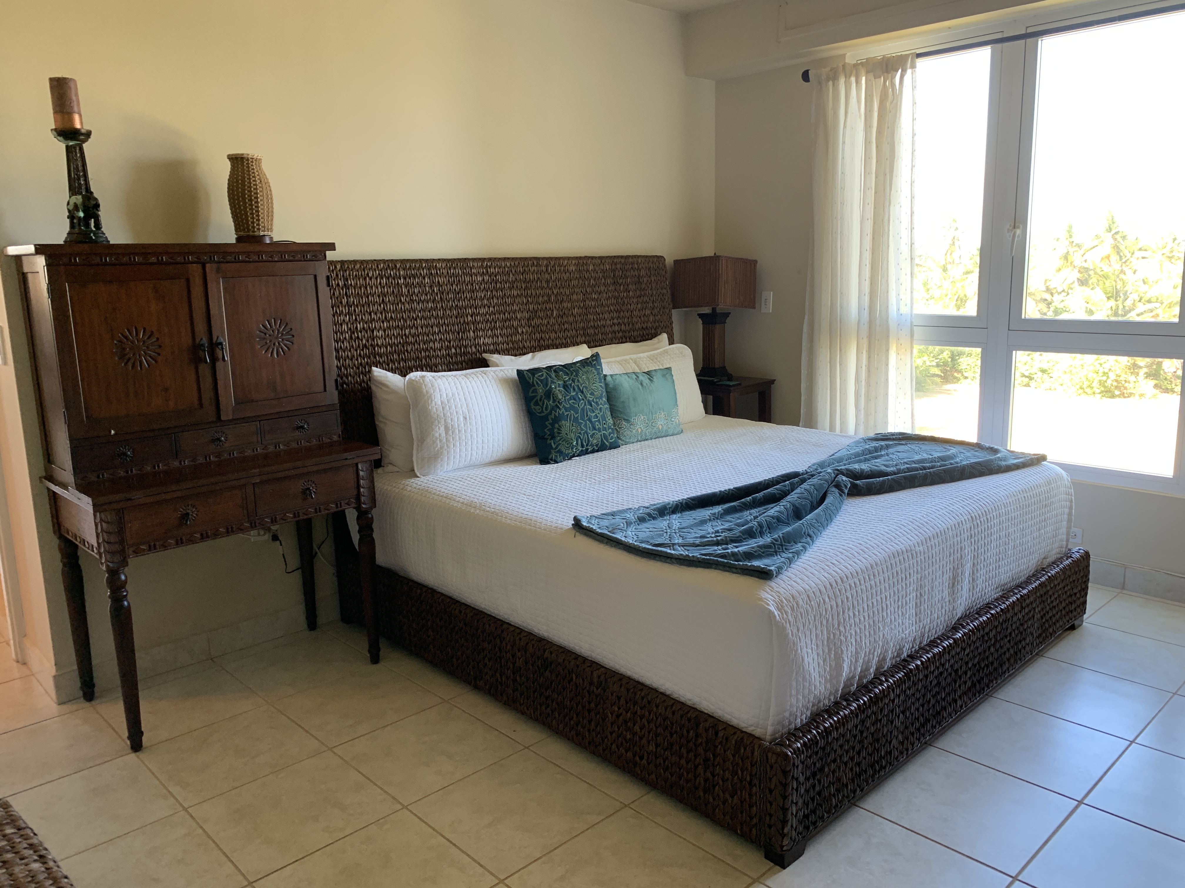 Crescent Cove vacation home rentals